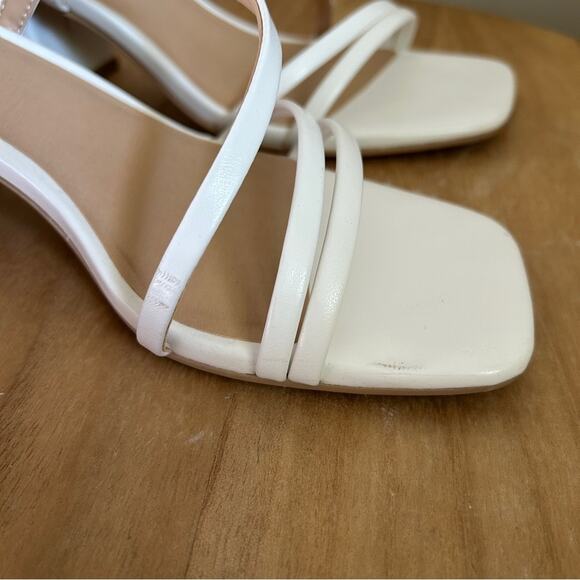 Wild Fable White Strappy Square Toe Block Heel Buckle Strap High Heels Size 6.5 - Picture 9 of 14